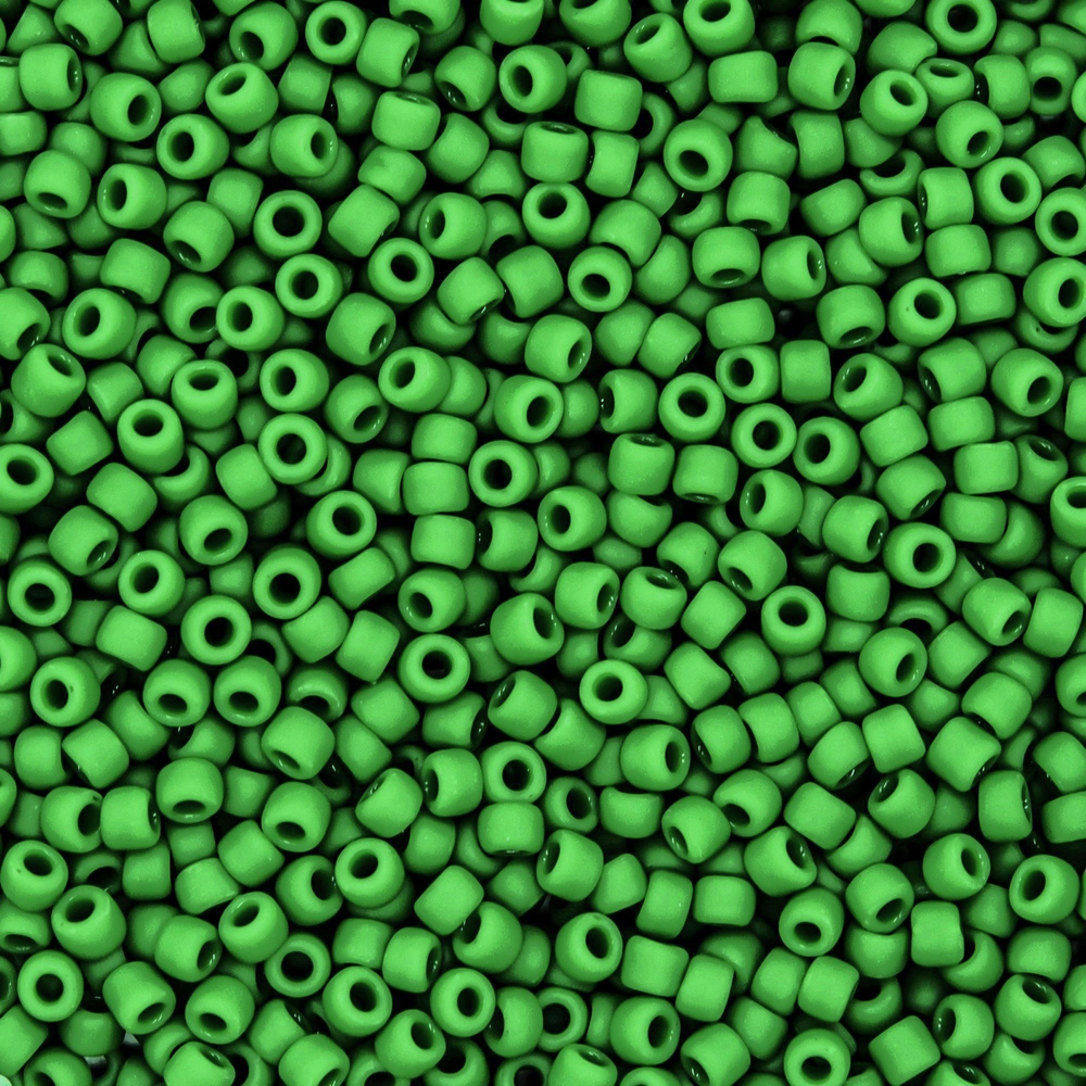 Японский бисер TOHO Round 11/0 (№47F), непрозрачный матовый