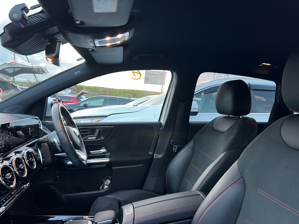 Mercedes-Benz B180 AMG Line, 2019