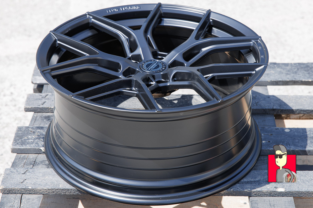 Комплект дисков RGW 018 19x8.5 et35 5x114.3