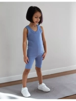 Спортивный костюм для девочки в сад