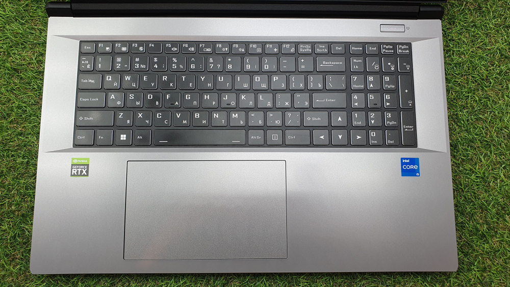 Thunderobot i5-12/16Gb/RTX 3050 Ti 4GB/144Hz/ 911 Plus X (JT009WE07RU)/ Windows 10