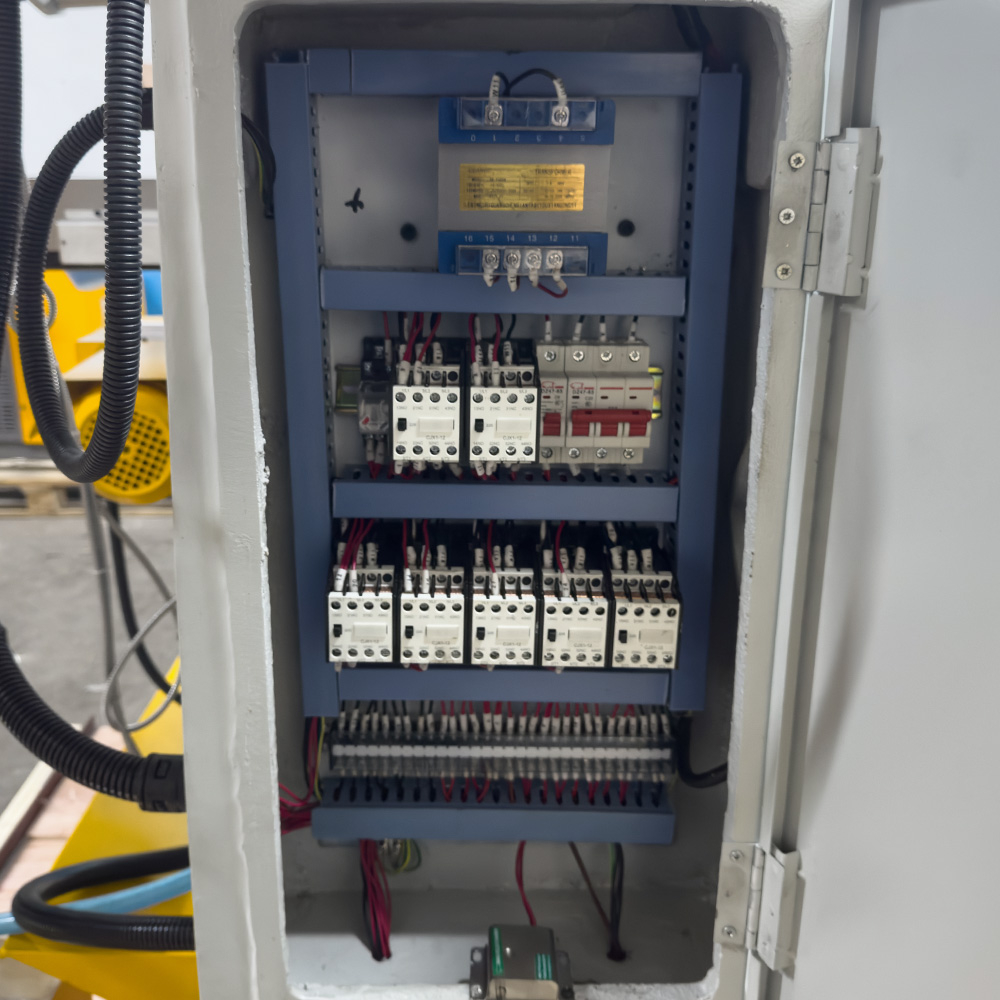 PROMA FVV-125PD фрезерный станок