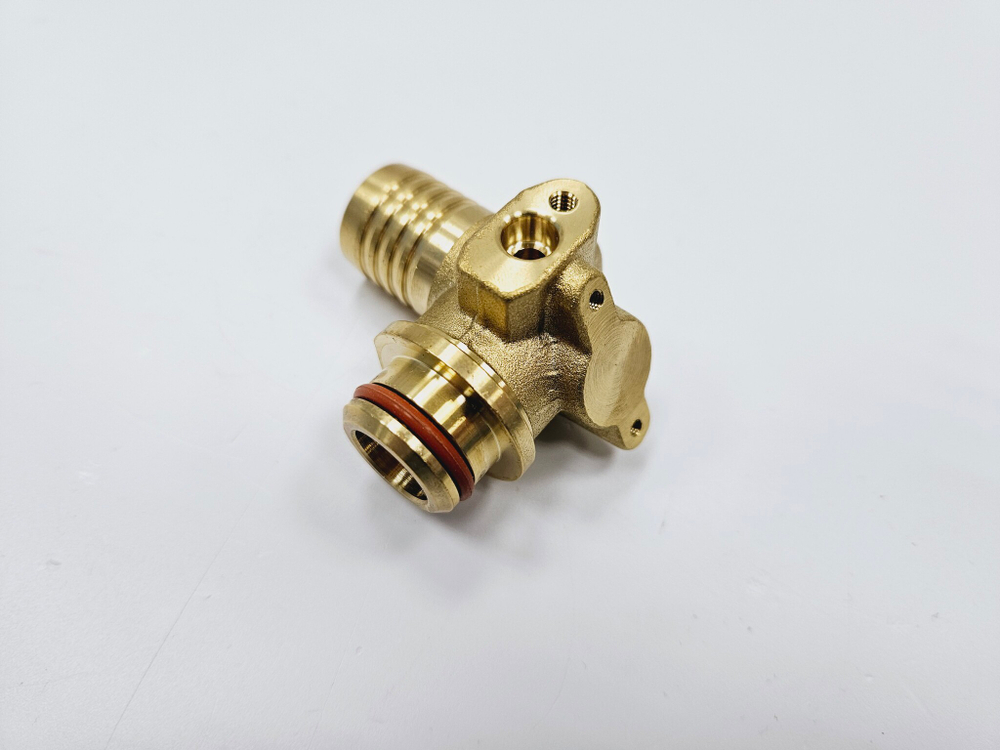 Штуцер подающей линии для теплообменников DAEWOO