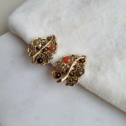 Клипсы листики от Oscar de la Renta