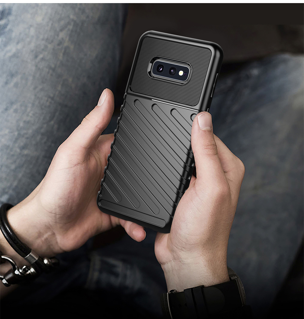 Чехол для Samsung Galaxy S10e цвет Black (черный), серия Onyx от Caseport