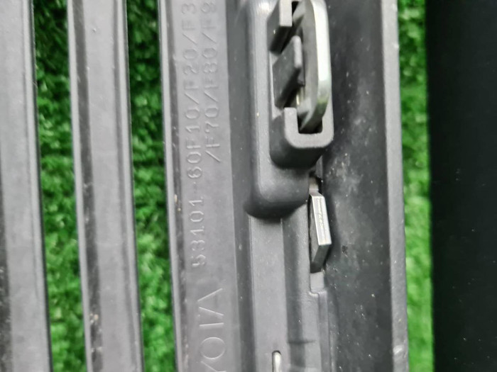 Решетка радиатора Toyota LC Prado 150 (2017-н.в.)