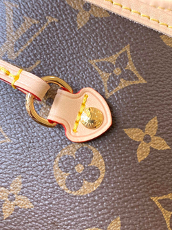 Louis Vuitton Neverfull Inside Out MM