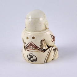 Нэцкэ Мальчик Карако с цветами