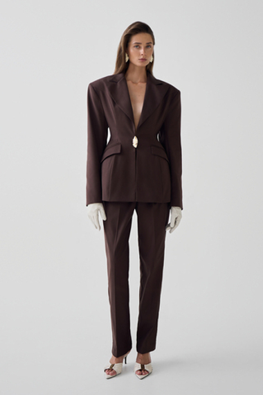 Комплект: жакет с акцентной талией и брюки прямого кроя (s-m)