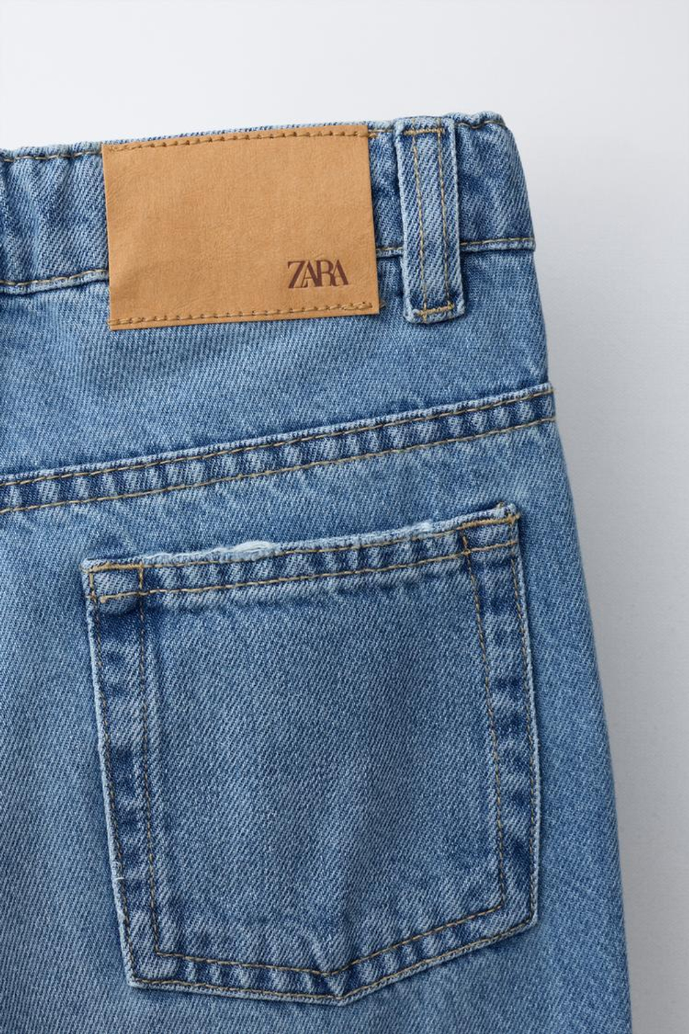 ZARA ДЖИНСЫ FLARE, ВЫЦВЕТШИЙ СИНИЙ