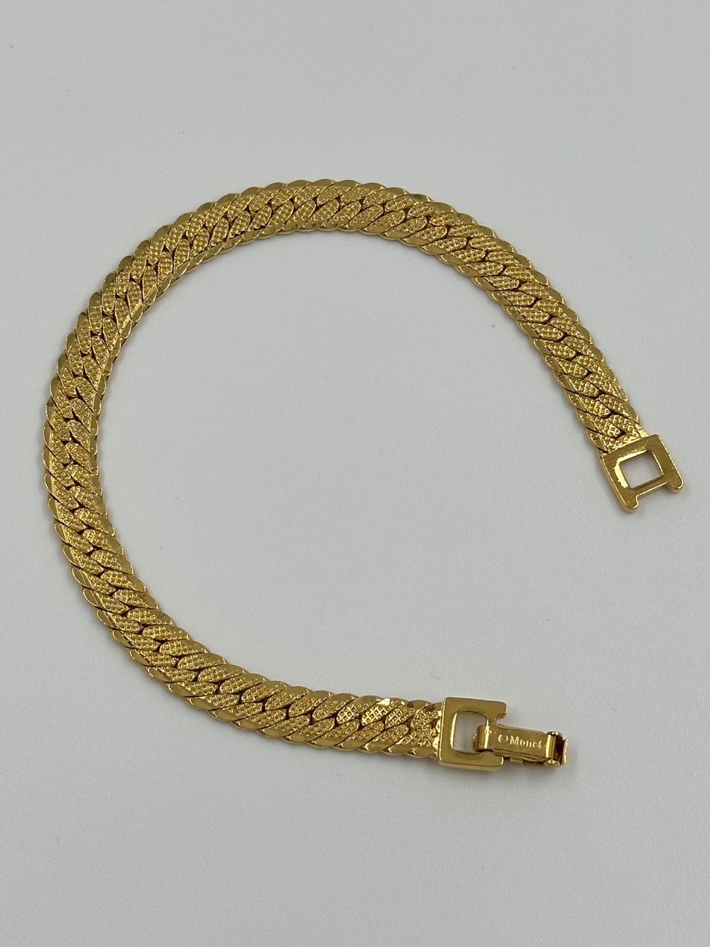 Браслет Monet