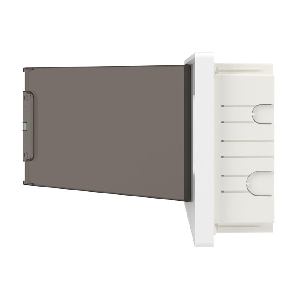 Щиток встраиваемый Фрейм (FRAME) 18мод с тонированной дверцей с 2 шинами PEN на 8 и 10 отверст. бел. DKC F18B1WD