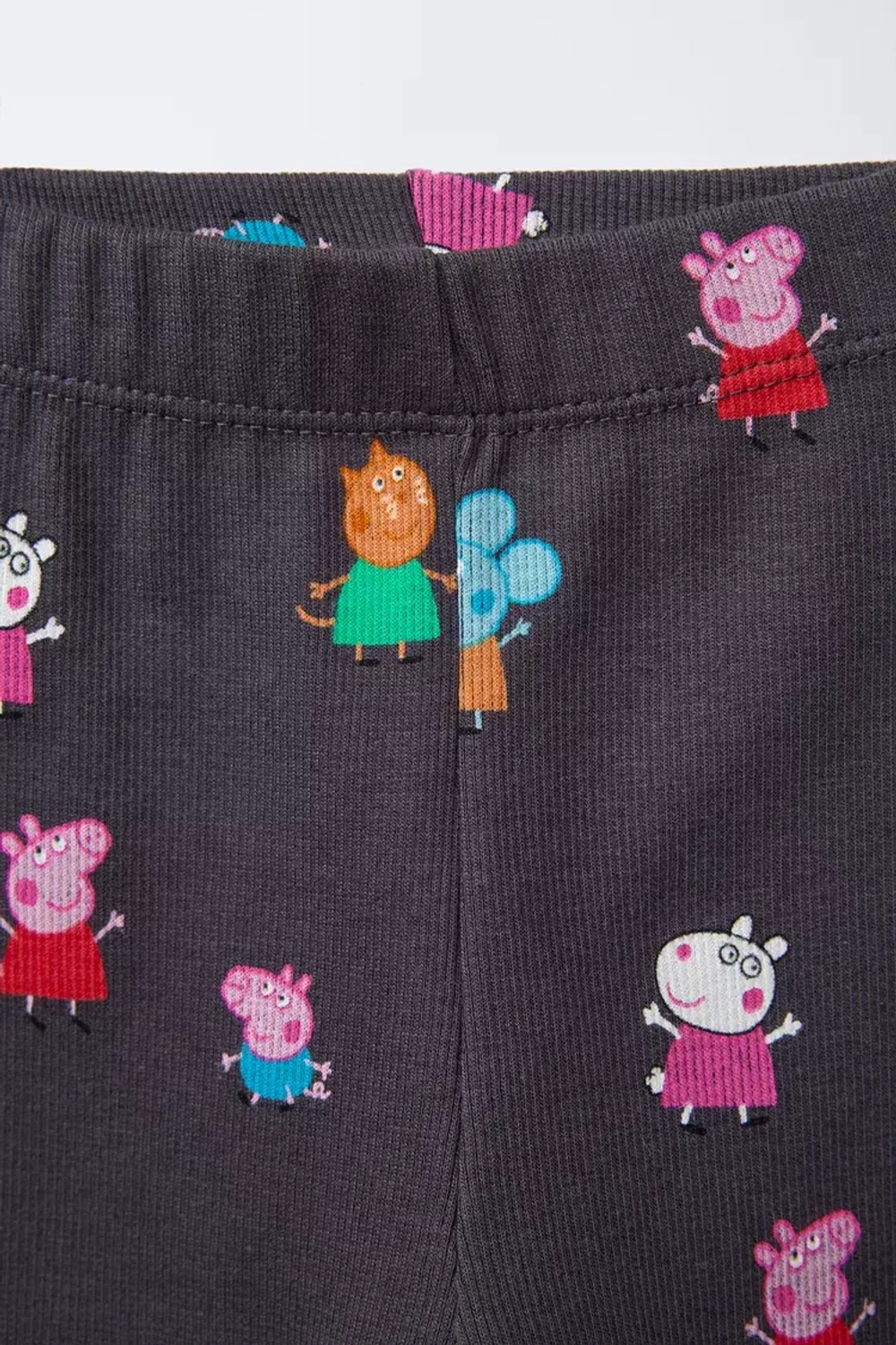 ZARA КОКМПЛЕКТ ИЗ ТОЛСТОВКИ И ЛЕГИНСОВ В РУБЧИК С ПРИНТОМ PEPPA PIG™, ЭКРЮ