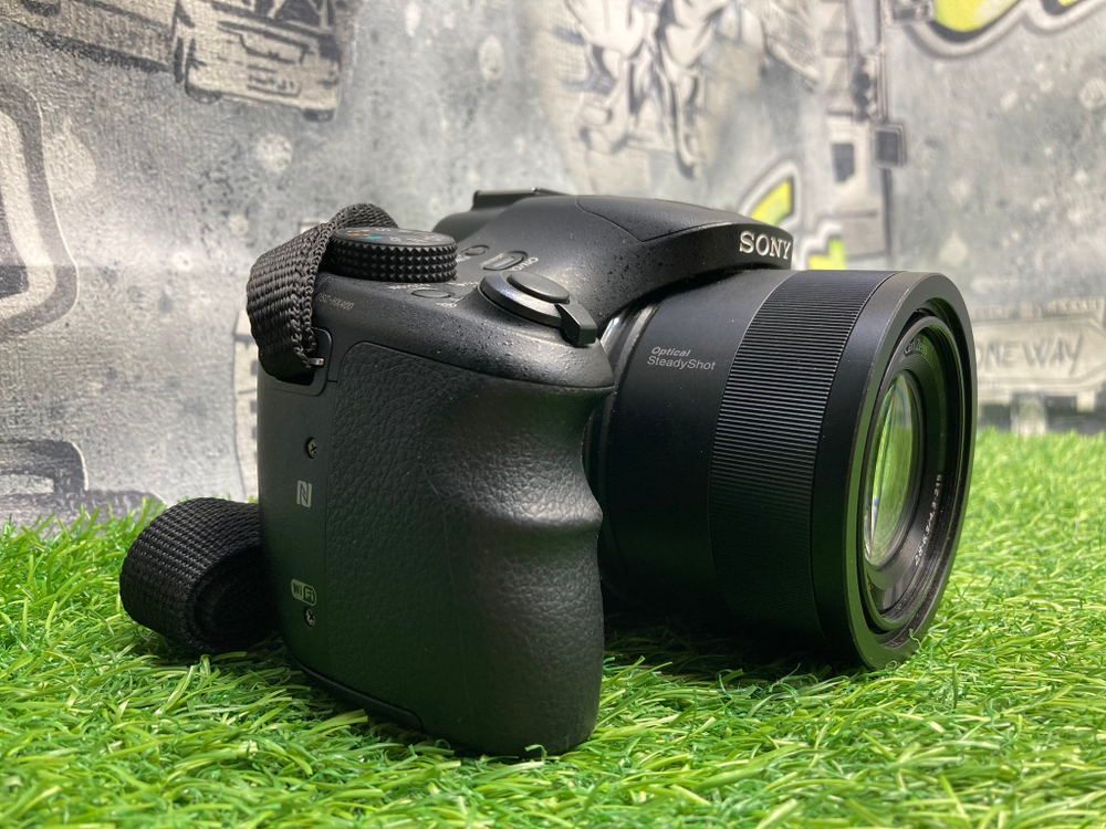 Sony DSC-HX400