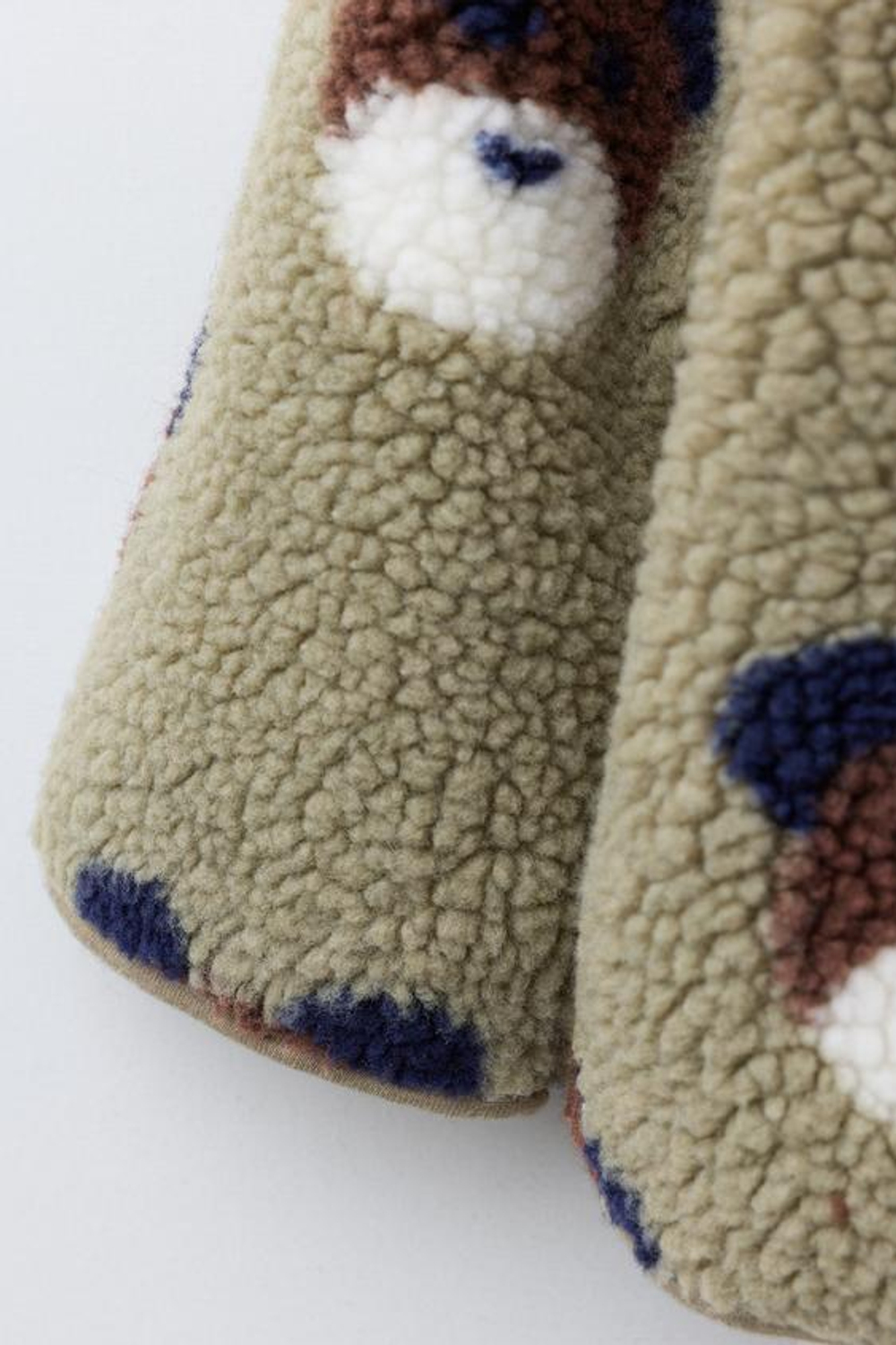 ZARA КУРТКА ИЗ ИСКУССТВЕННОЙ ОВЧИНЫ С МИШКАМИ, ШАЛФЕЙНЫЙ