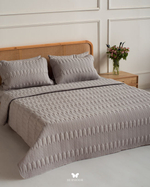 Комплект стеганного покрывала и 2 наволочек Kaj Gray Hermodr 130220278 Иран