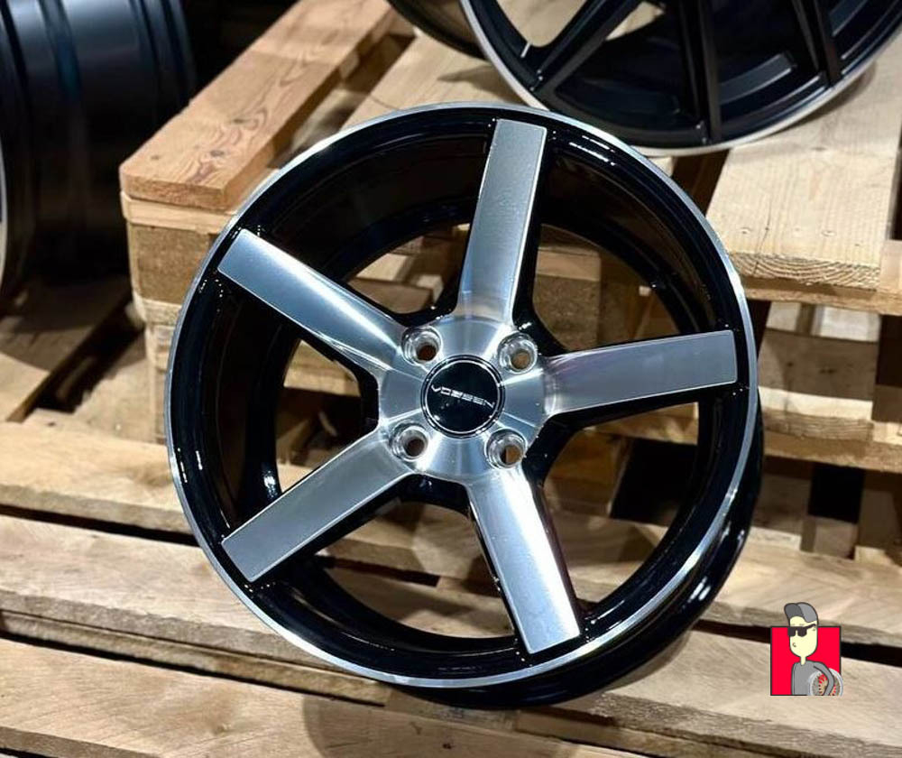 Комплект дисков Vossen CV3 15x7 et33 4x98