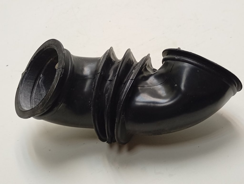 LS60840L кт54 Заливной патрубок для стиральной машины AEG 132658801 б/у