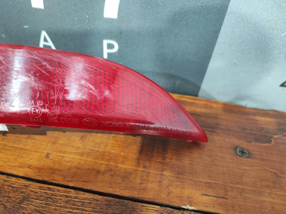 Катафот правый Kia Rio 3 (QB) 11-15 Б/У Оригинал 924064X200