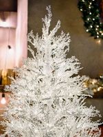 Искусственная белая елка с гирляндой встроенной «Normandia» Нормандия (коралловые ветки) от 2,1 м до 2,4 м
