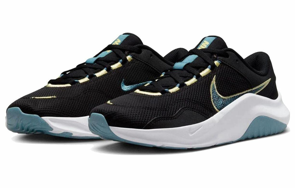 Кроссовки Nike Legend Essential 3 Next Nature (Женская размерная сетка)