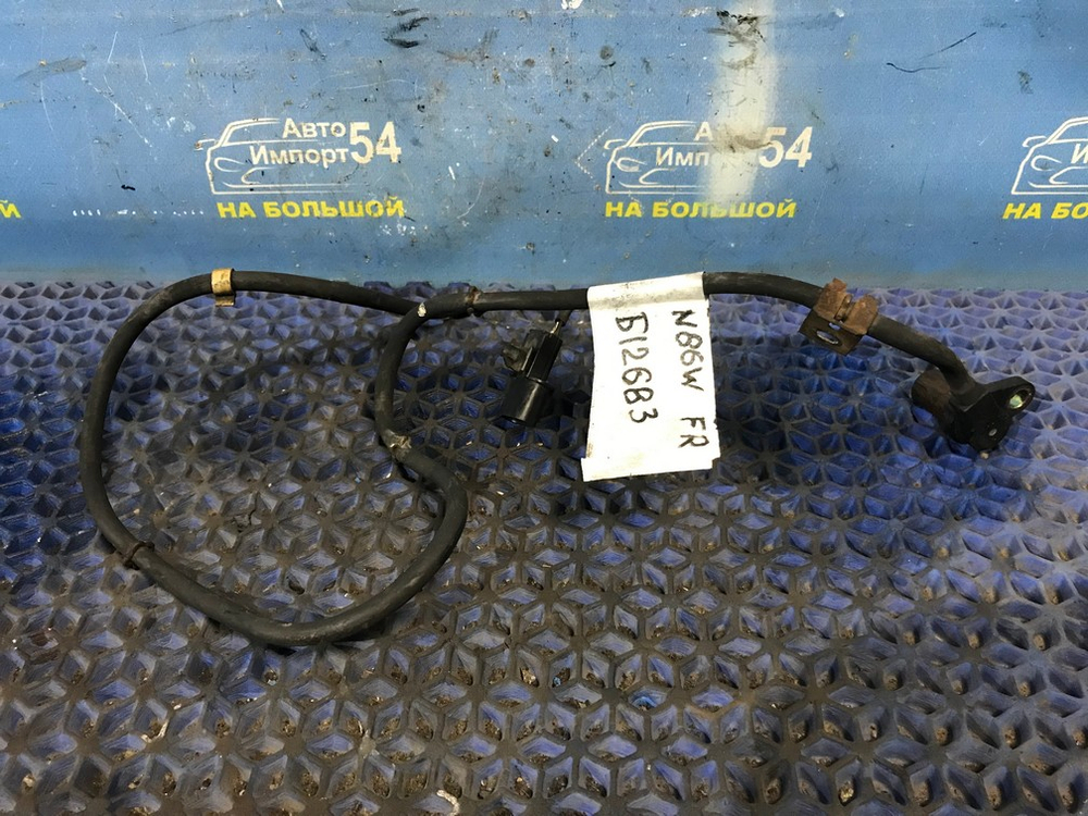 Датчик ABS передний правый MITSUBISHI CHARIOT GRANDIS 1997-2003