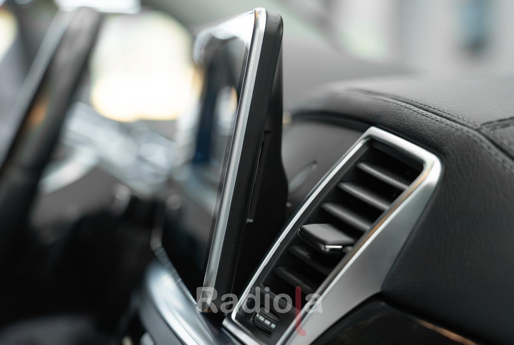 Магнитола для Mercedes-Benz G (W463) 2011-2015 NTG 4.5/4.7 - Radiola RDL-7702 монитор 9" на Android 13, 8Гб+128Гб, CarPlay, 4G SIM-слот