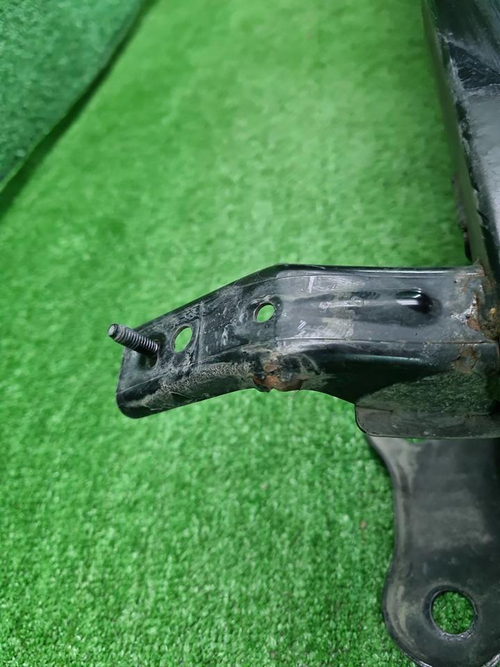 Усилитель передний Kia Sportage 4 QL (2016-2022)