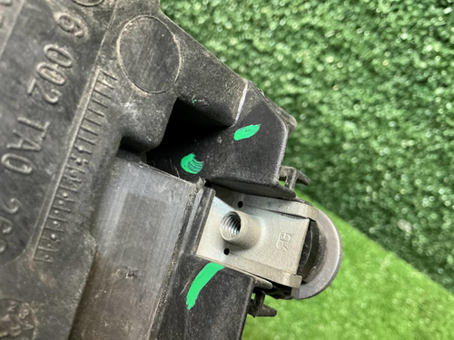 Битая Фара правая Mercedes GLE W166 (15-18) LED