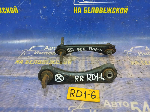 Рычаг задний правый Honda CRV 1996