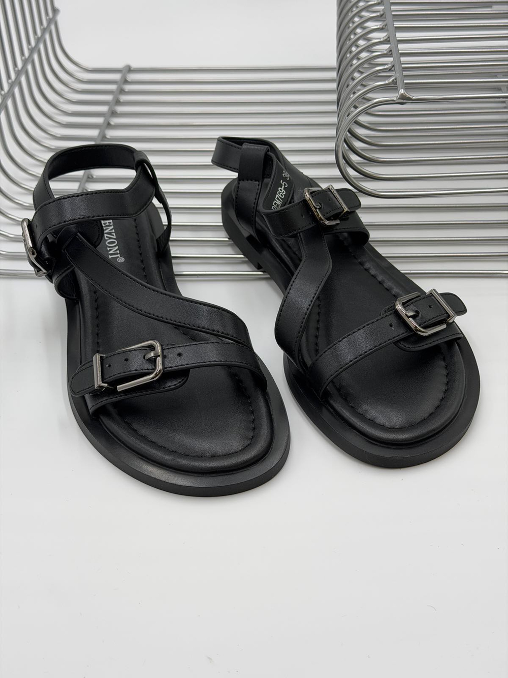 Босоножки женские натуральная кожа арт. PEM 769-5 цвет "чёрный"