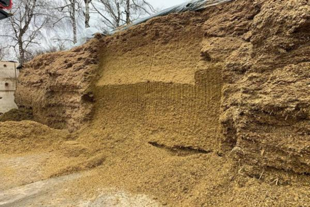 Ковш с фрезой для силоса, сенажа, корнажа AТOM 2,0 м³