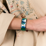 Браслет Fiore Luna на зеленом кожаном ремешке CB13599-3A