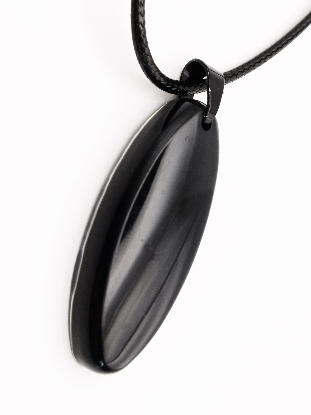 Кулон черный овал