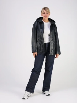Кожаная куртка демисезонная с капюшоном оверсайз