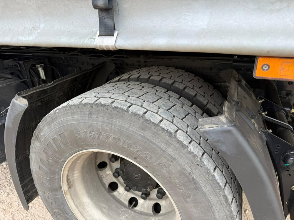 SANY S* 4x2 Седельный тягач HQC240DE (Дизельный, 12,9 л, 479 л.с. АТ)