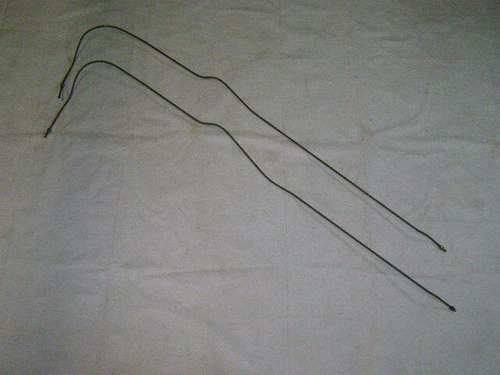 Трубка топлив. магистральная /21213/ подача + обратка (ВАЗ)