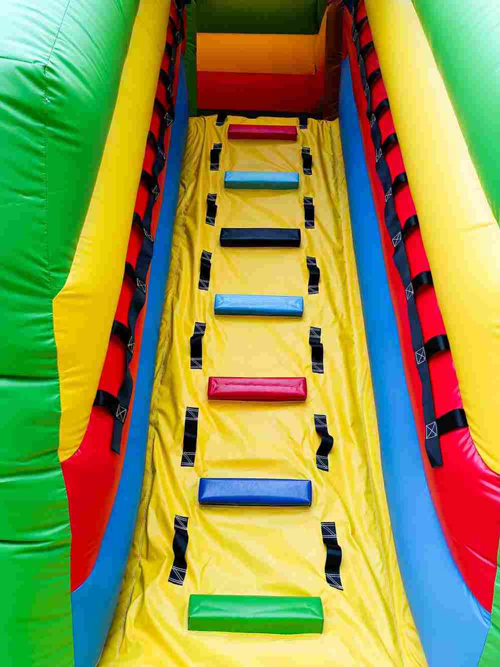 Коммерческий надувной батут «Зоомир 3», 11*7*5 м.