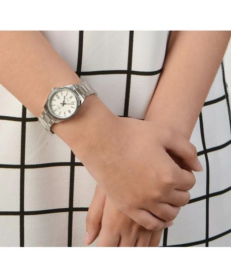 Наручные часы Casio LTP-1302D-7A1