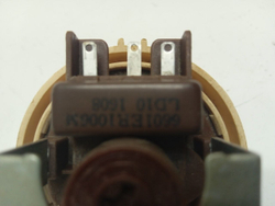 F1058ND кт5 Датчик уровня (прессостат) для стиральной машины LG 6601ER1006M б/у