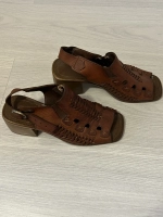 Женские кожаные сандалии на устойчивом каблуке BEST PU SOLE, коричневые, размер 36