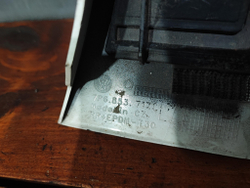 Накладка крыла переднего левого VW Touareg 2 10-18 Б/У Оригинал 7P6853717C