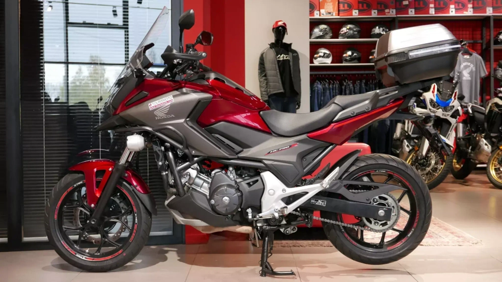 Honda NC750XA, 2020