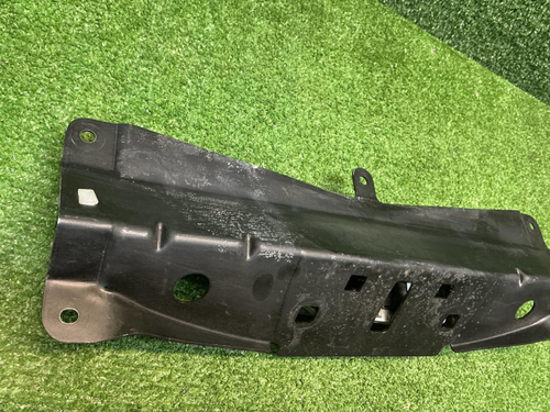 Доводчик крышки багажника BMW X5 E70 (2006-2013)