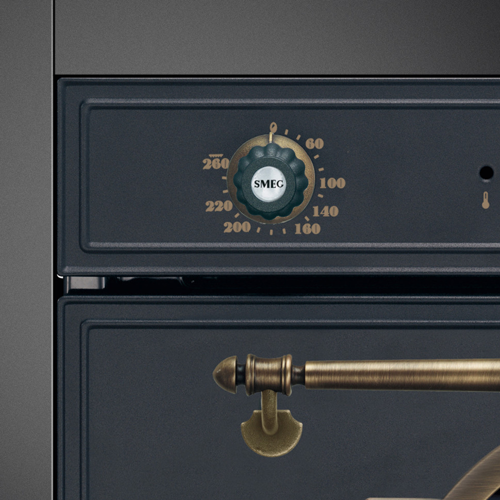 Встраиваемый электрический духовой шкаф Smeg SFP67C1TAO