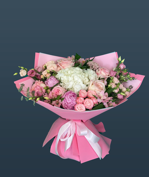 Букет в розовом формате