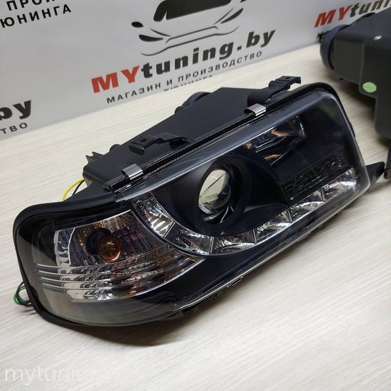 Передние фары DAYLIGHT BLACK для Audi 80 B4
