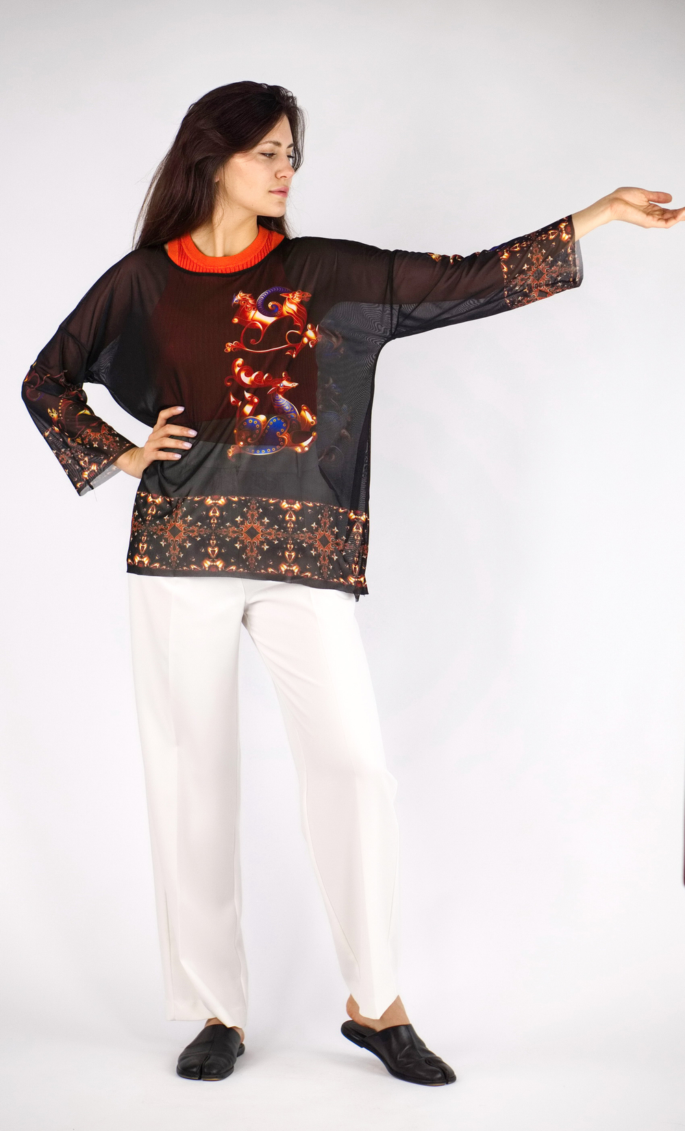 Туника из сетки "Загадки скифов", принт по мотивам скифских татуировок