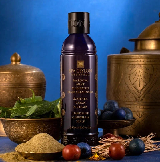 Восстанавливающий шампунь для волос "МАРГОЗА И МЯТА" (250 мл)