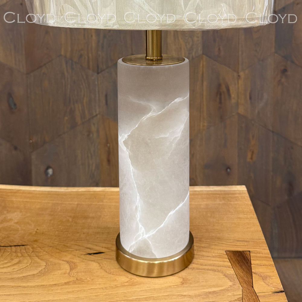 Настольная лампа Cloyd PARMENID T1 / выс. 62 см - алебастр - латунь (арт.30194)